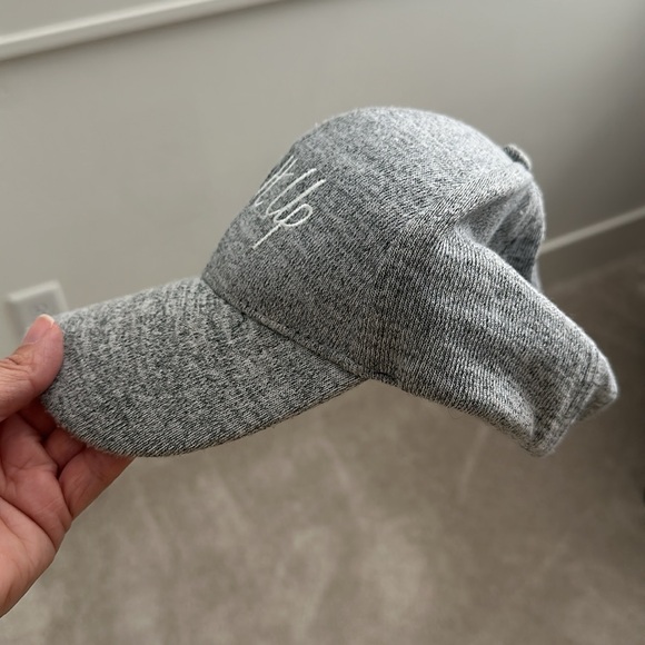 Tone It Up baseball cap - Picture 2 of 4